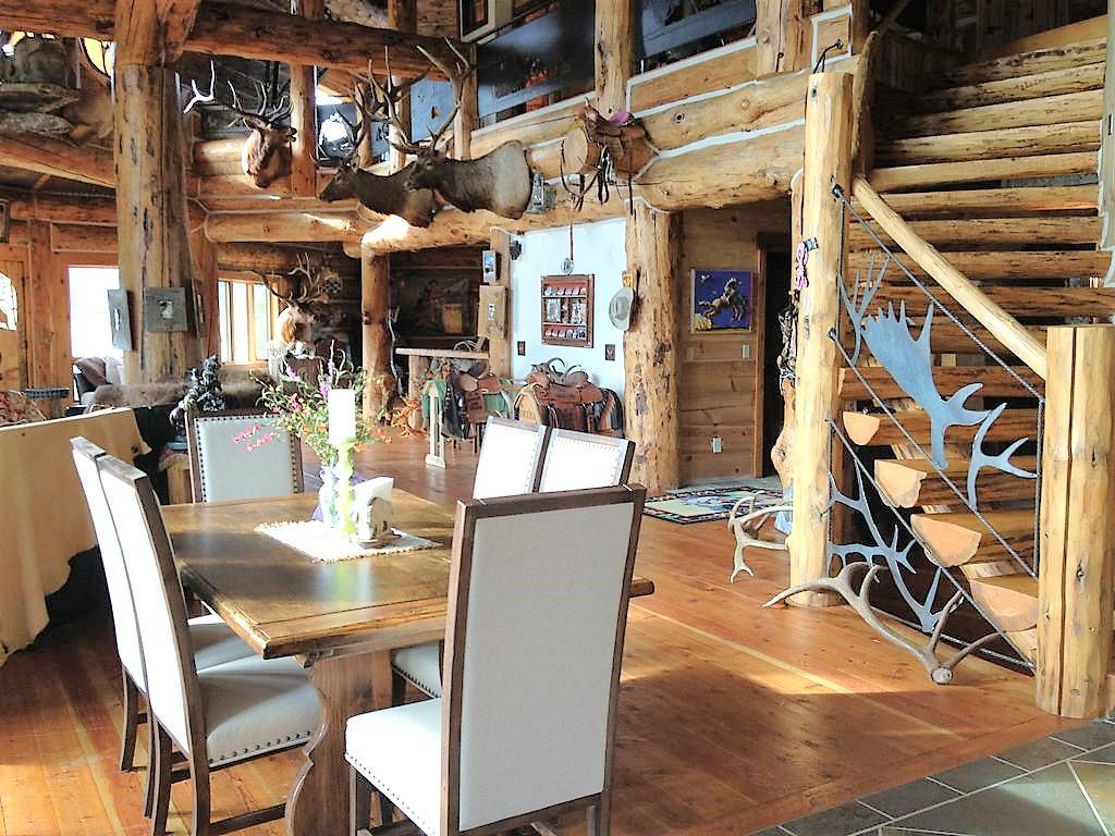Mcdonald'S Ranch Lodge Gardiner Exterior foto
